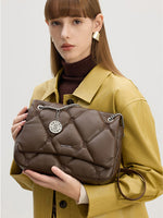 Load image into Gallery viewer, Smting Medium Quilted Chain Flap Bag
