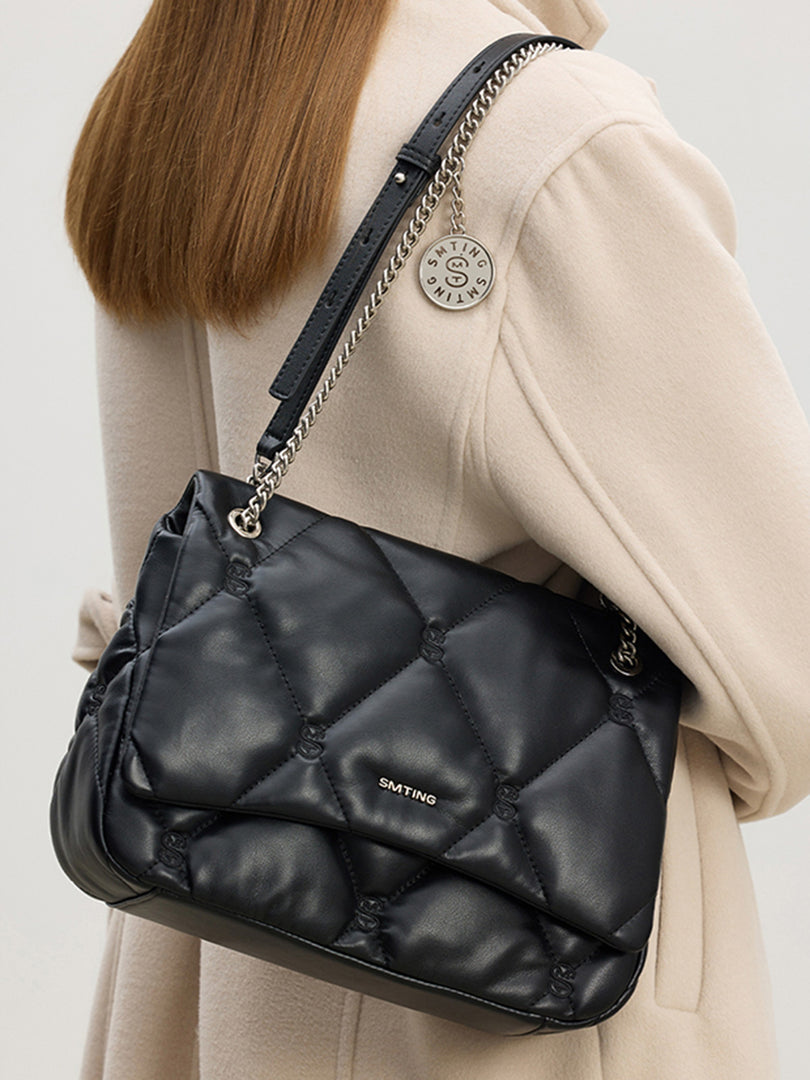 Smting Medium Quilted Chain Flap Bag