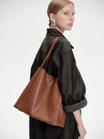 Load image into Gallery viewer, Leather Shopper Tote Bag Smting
