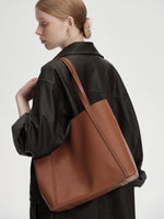 Load image into Gallery viewer, Leather Shopper Tote Bag Smting
